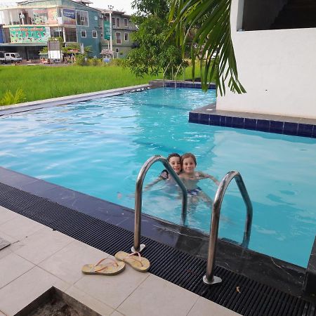 Traveller'S Home Hotel Tissamaharama Kültér fotó